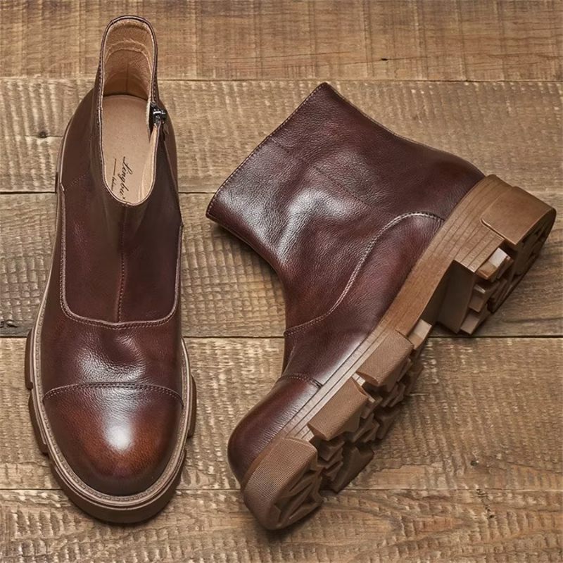 Botki Męskie Eleganckie Wsuwane Ze Skóry Bydlęcej Nabijane Ćwiekami - Kawa