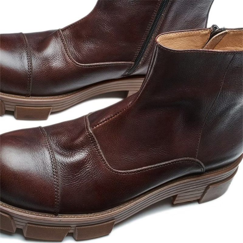 Botki Męskie Eleganckie Wsuwane Ze Skóry Bydlęcej Nabijane Ćwiekami - Kawa