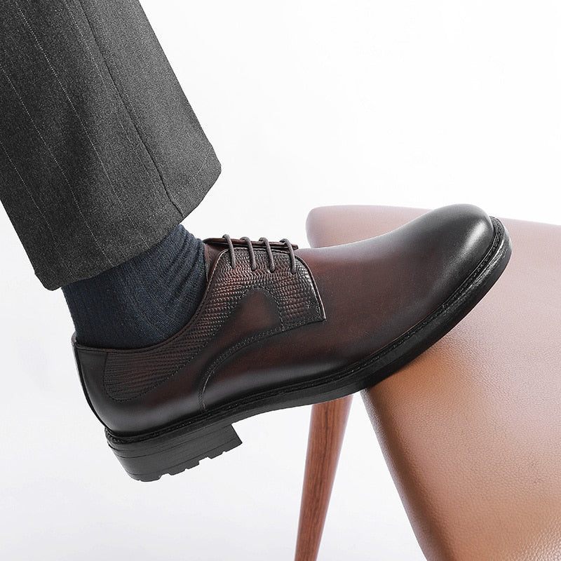 Męskie Buty Wizytowe Sznurowane Z Akcentami W Egzotyczny Wzór - Kawa
